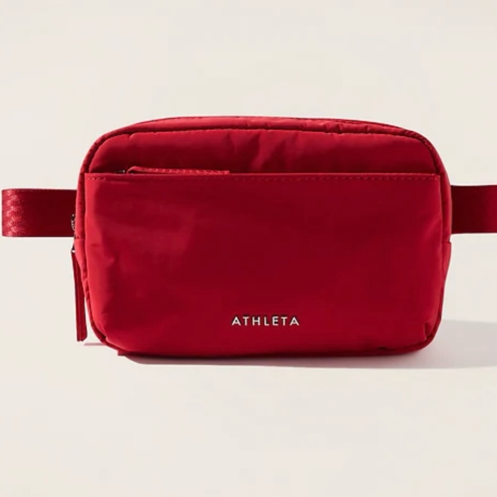 🆕 Athleta All About Crossbody belt bag